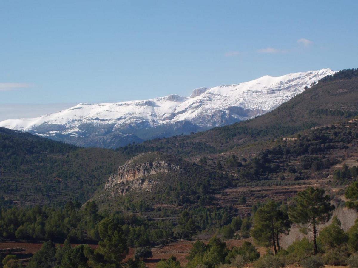 Las Encinas Yeste Buitenkant foto